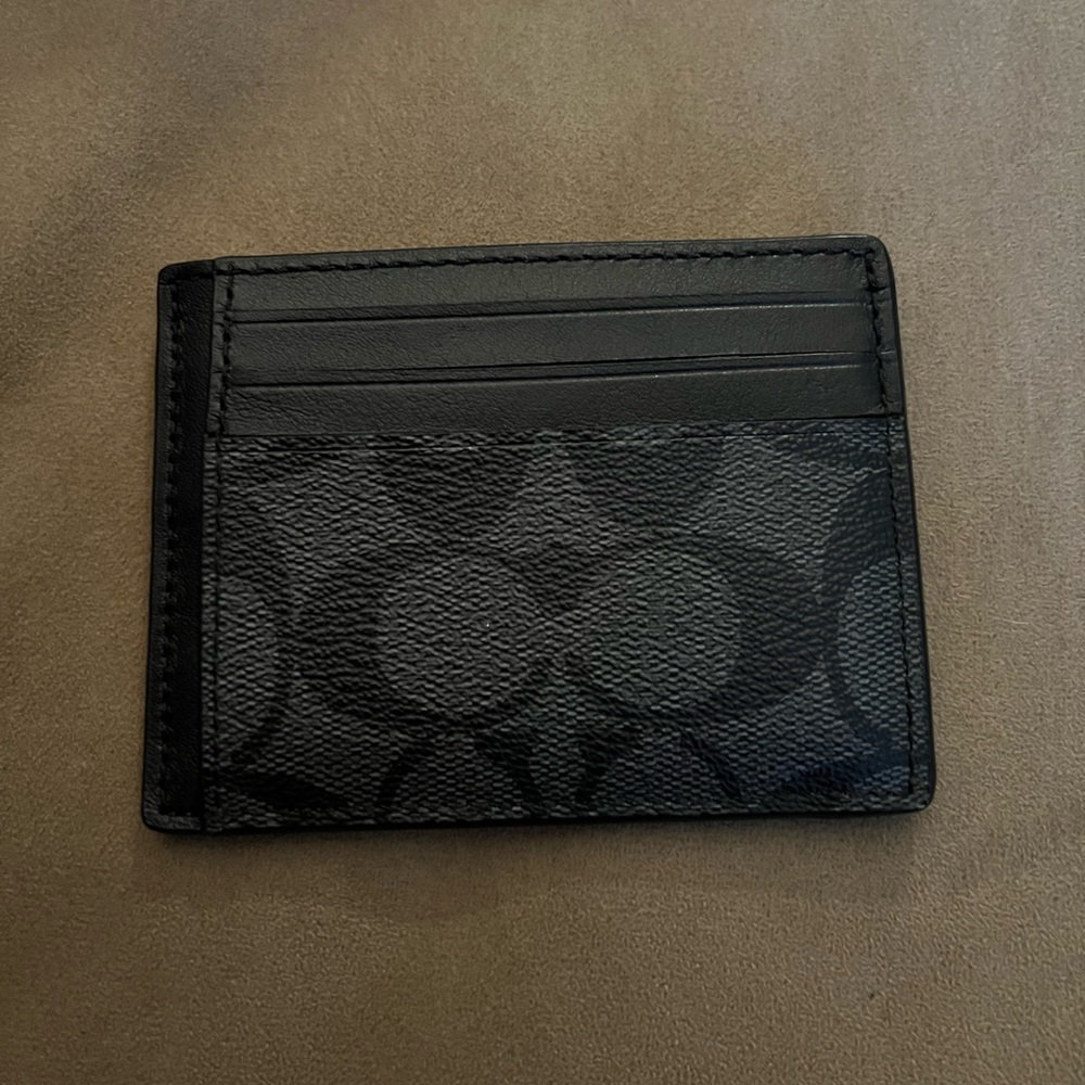 Coach new card holder